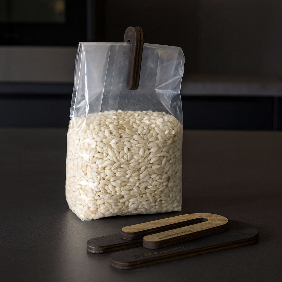 Puinen pussinsulkija