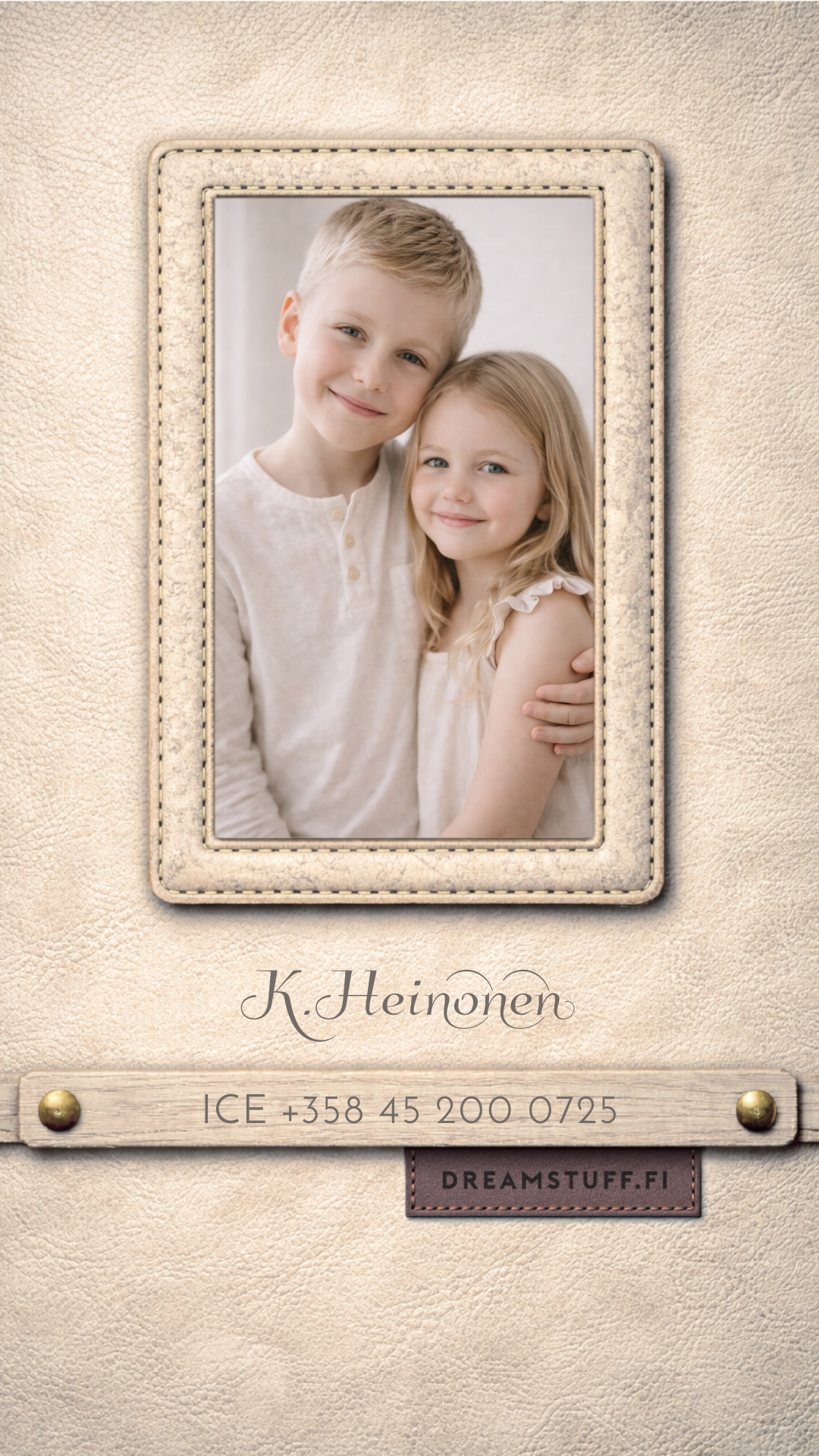 Digital Graduation Invitation - Balloons