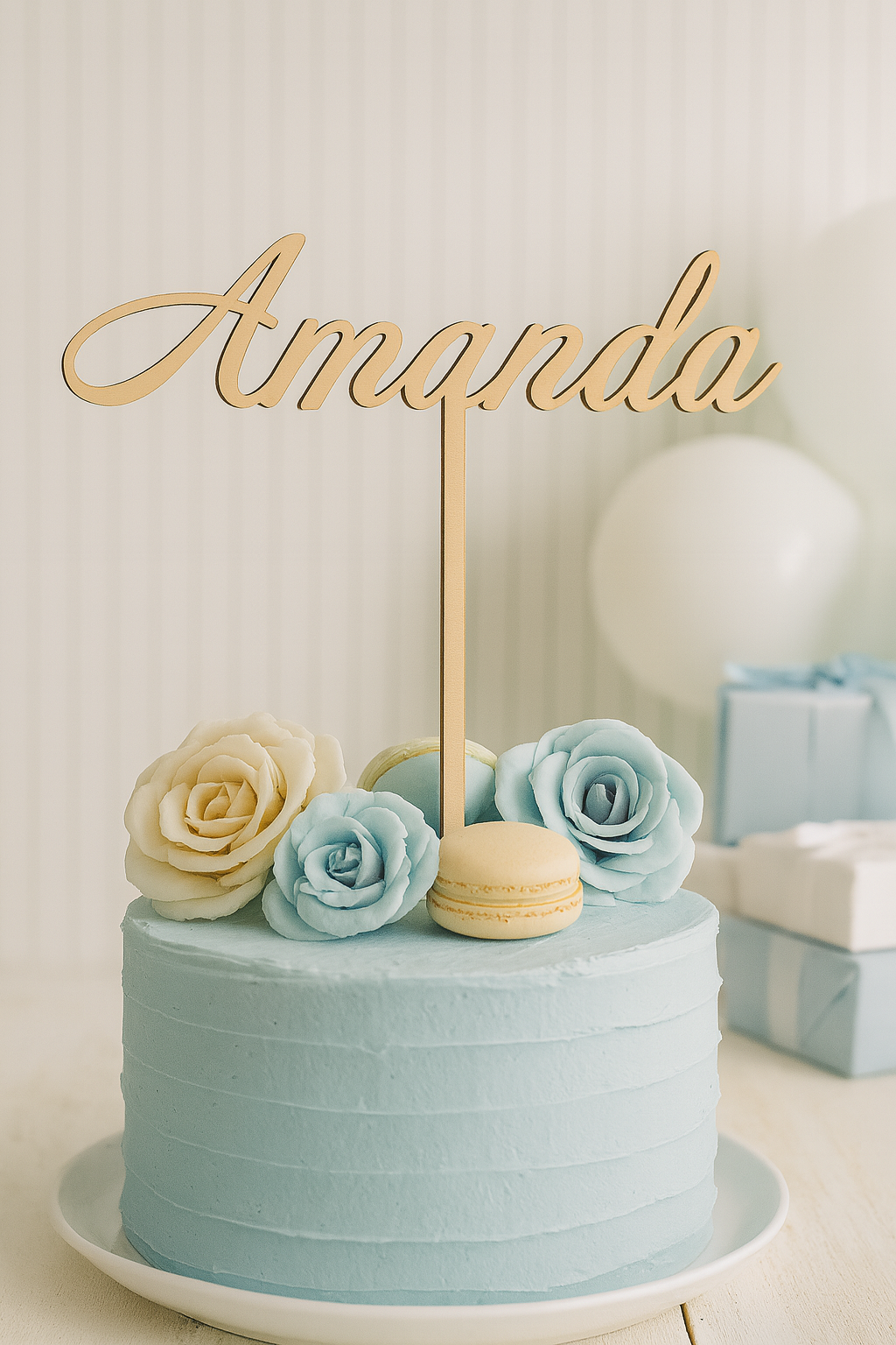 Kakkukoriste yhdellä nimellä / sanalla